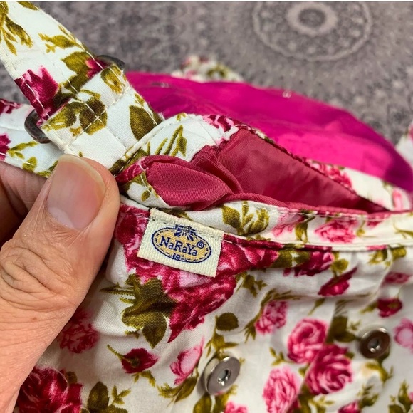 NaRaYa Quilted Small Adjustable Strap Purse - Picture 7 of 8